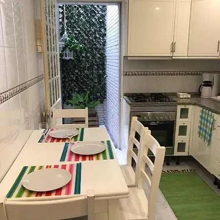 Casa Da Ponte Amarela Сasa de vacaciones *